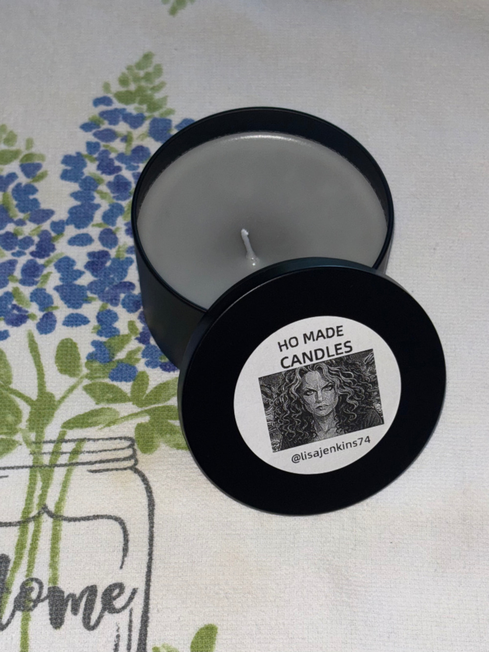 Fresh Cotton & Linen scented candle